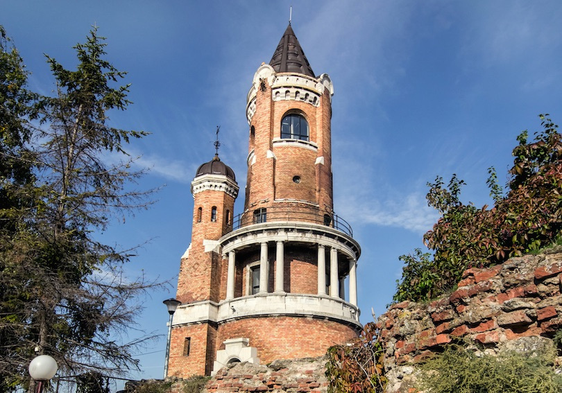 The Gardos Tower
