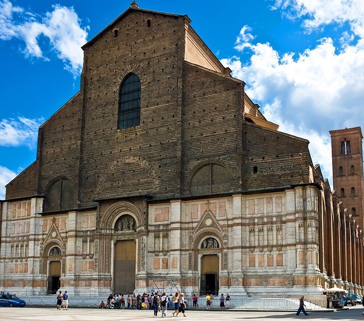 San Petronio (Bazilica SF. Petronius)