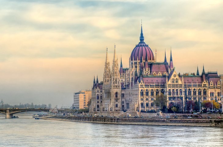 Hungarian Parliament building and crown jewelry