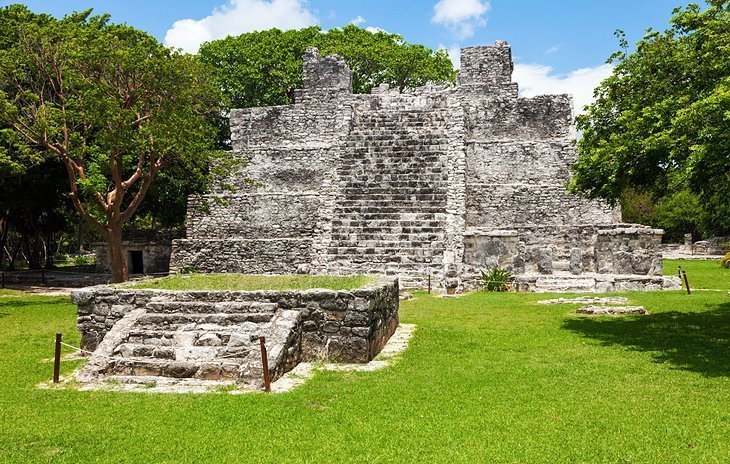 The archaeological site el meco
