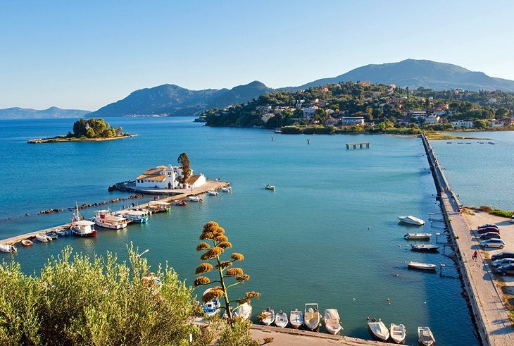 Pontikonisi (Șoricel Island)