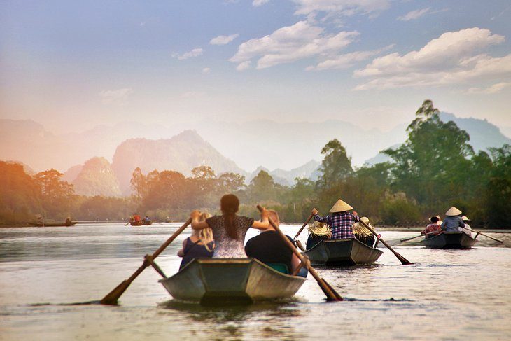 Boat trip to the perfume pagoda complex
