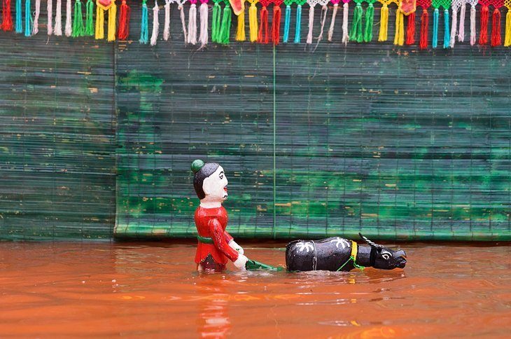 Watch a show at the Puppet Theater with Water