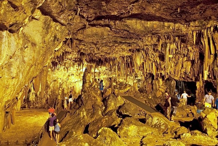 Drongarati cave