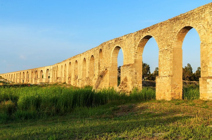 Kamares aqueduct