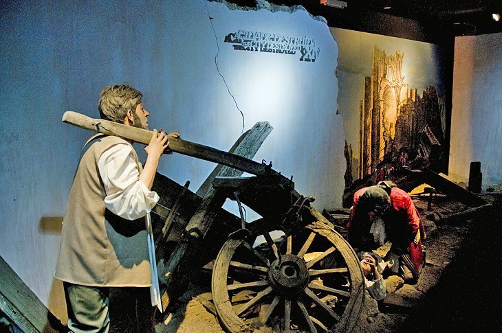 Lisboa Story Center: Exploring Lisbon's vibrant history