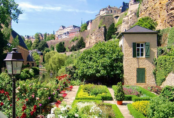 Corniche walls, Luxembourg city