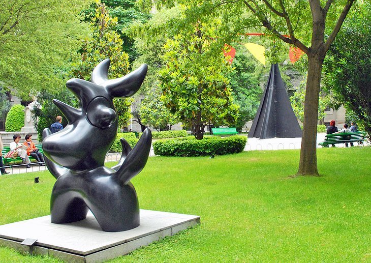 National Museum Art Center Reina Sofía