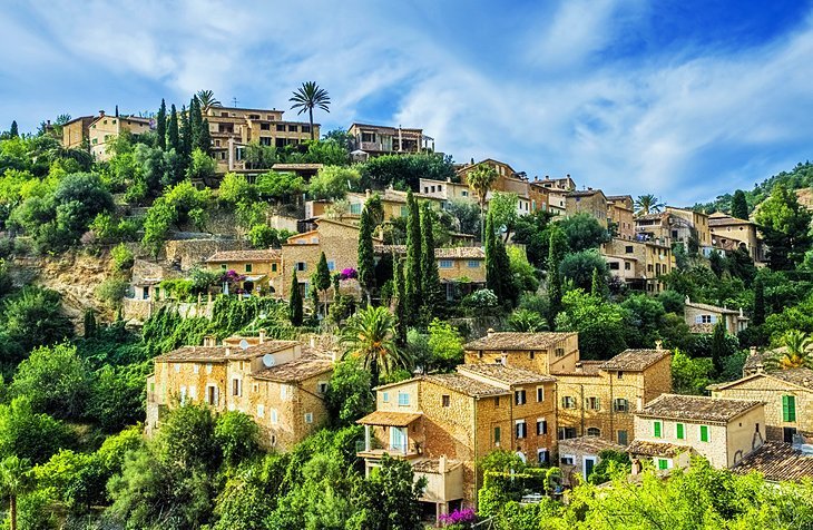 Deia: A village of charming artists