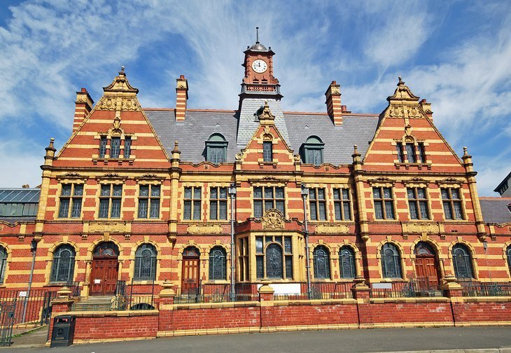 Visit the Victoria Historical Baths in Manchester