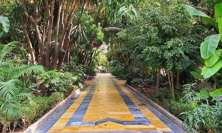 Paseo from Alameda- an elegant eighteenth-century park