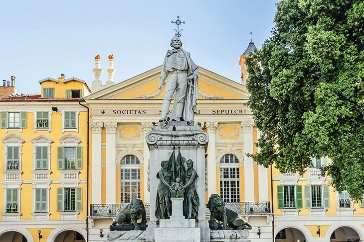 Garibaldi place
