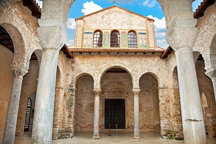 Nickname and the basilica eufrasie