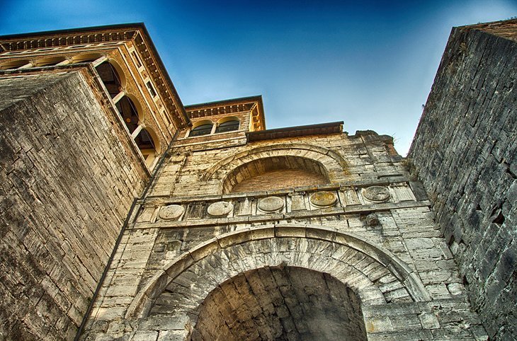 Arch of Augustus