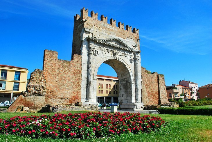 ARCO D \ 'Augusto (Augustus arc)