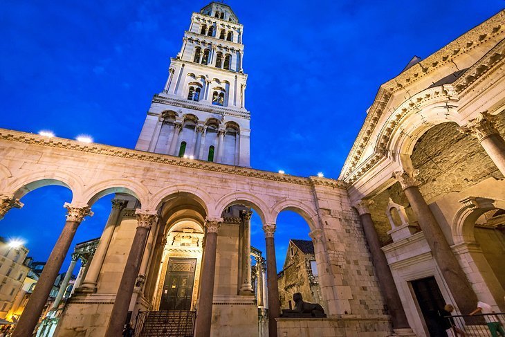 Explore Diocletian Palace of the Roman era