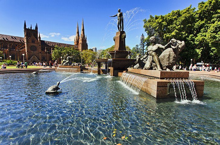 Enjoy a picnic in Hyde Park