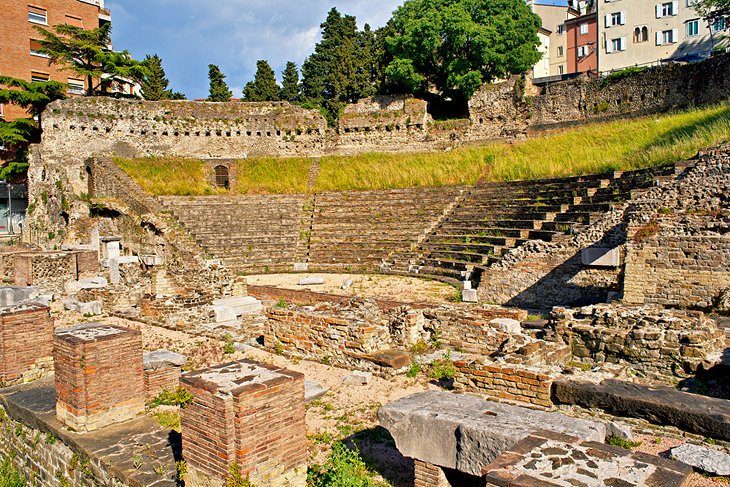 Teatro Romano (Roman theater)