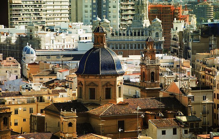 Church of Santo Tomás and San Felipe Neri