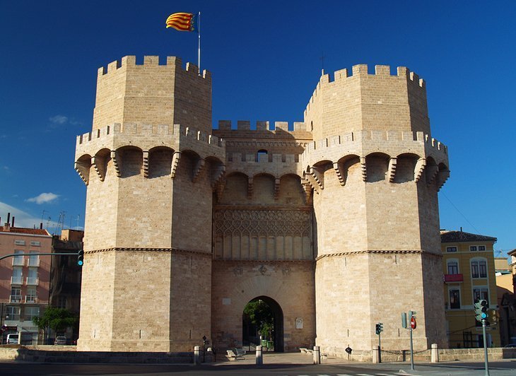 Torres de Serranos (ancient city gate)