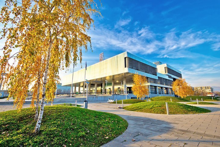 Feel Artsy at the Museum of Contemporary Art