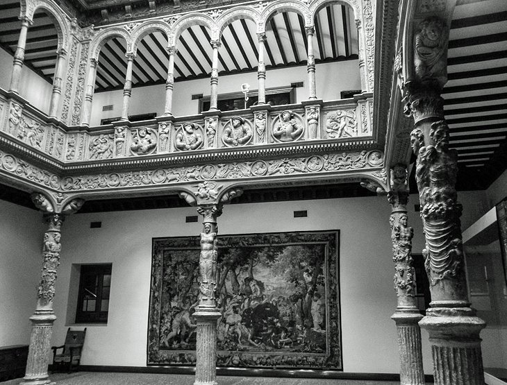 Ibercaja Camón Aznar Museum