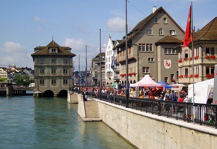 Limmatquai and Rathaus (City Hall)
