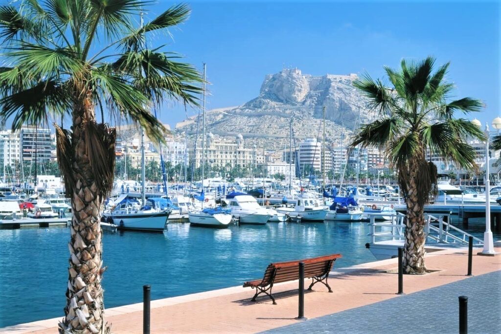 About Alicante (Costa Blanca, Spain), when to go, good periods and tourist attractions