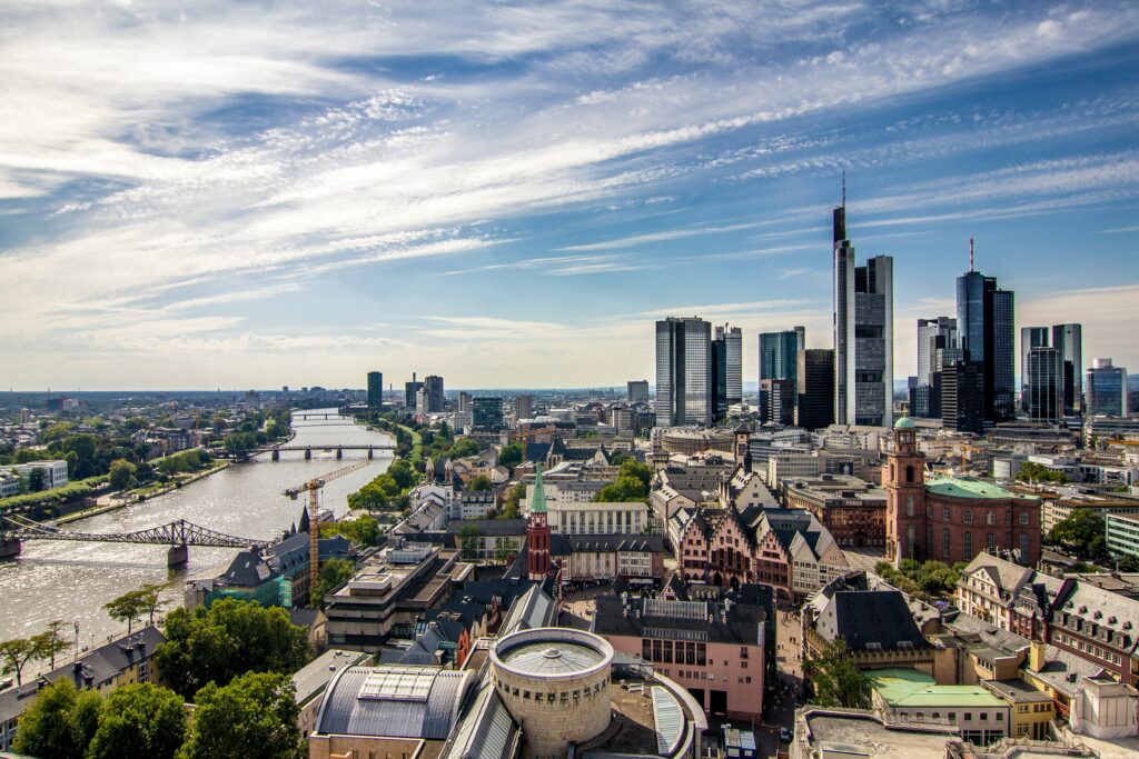 About Frankfurt (Germany), when to go, good periods and tourist attractions