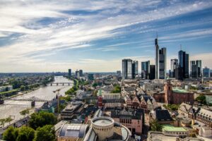 About Frankfurt (Germany), when to go, good periods and tourist attractions