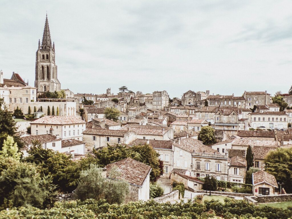About Bordeaux (France), when to go, good periods and tourist attractions
