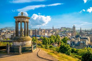 Cheap flights to Edinburgh, Scotland From Madrid, Spain from €67(roundtrip)